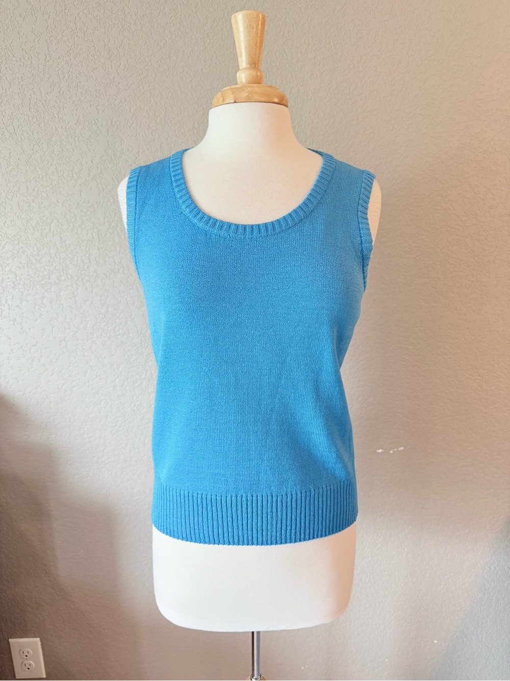 Vintage St. John Sport Blue Knit Sweater Vest Tank Top M
